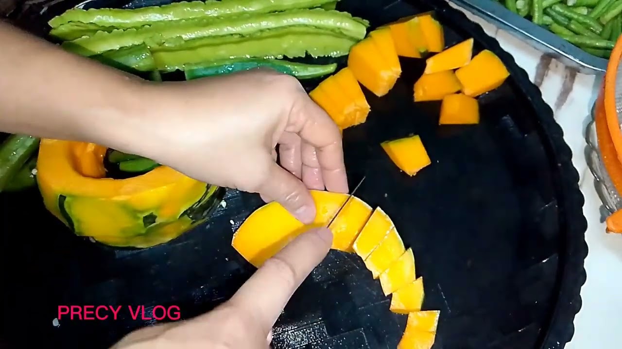 Kahit walang handa sa b-day ni ate ok lang at sa ibang bahay kami natulog. 