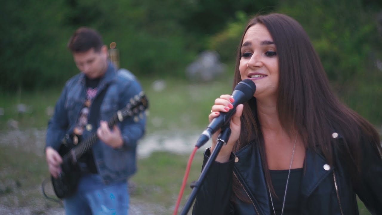 The Traveler Sound - F&aacute;jdalmas de sz&eacute;p (Official Music Video)