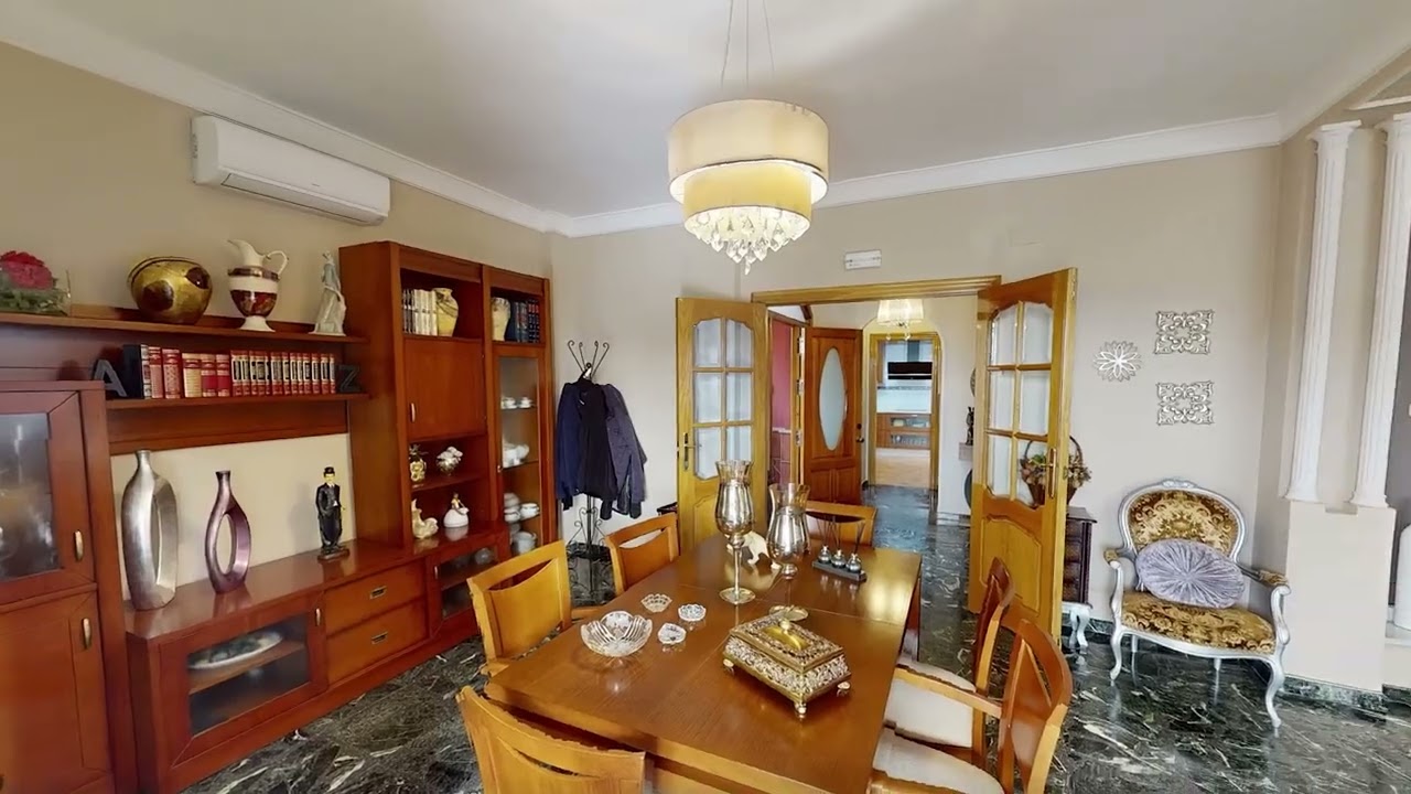 ¡Exclusivo Chalet en Venta en Motril, Zona Hospital!