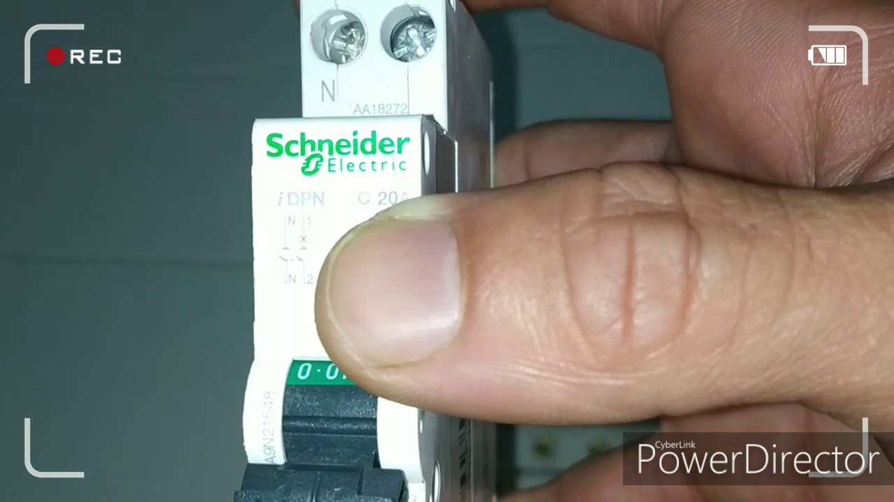 شرح لديجونكتور Les    disjoncteurs electriques