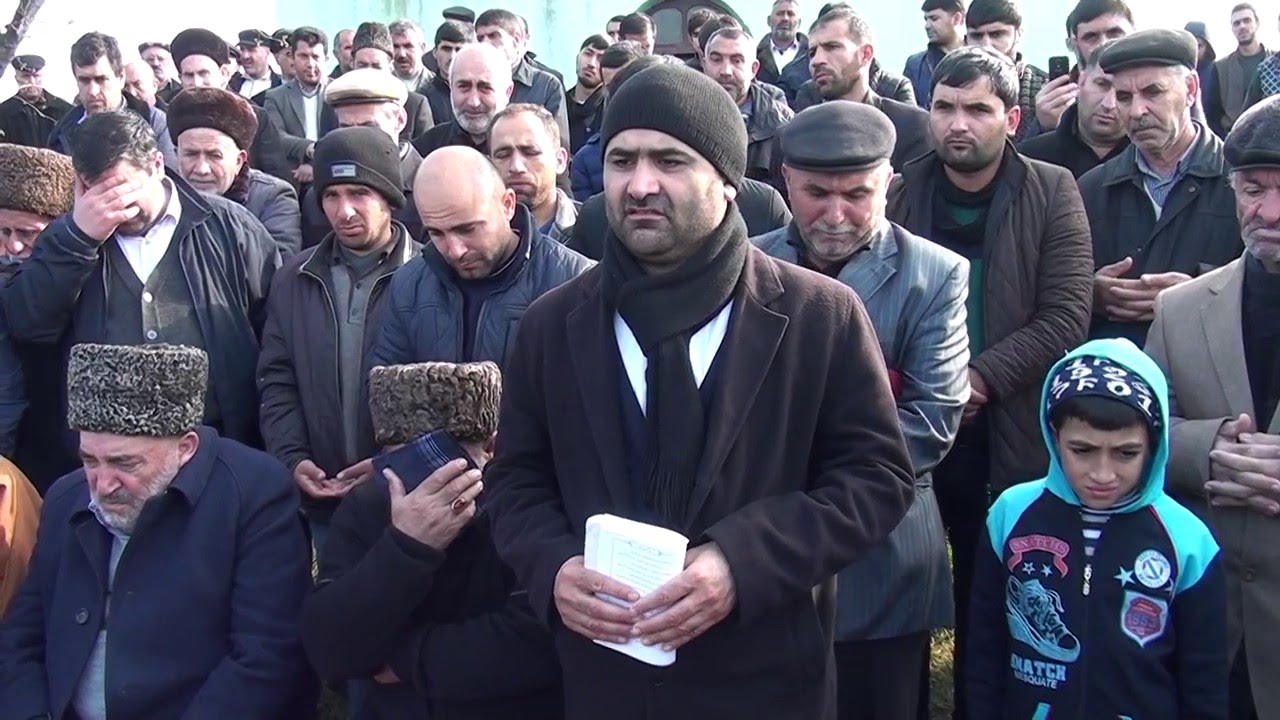 Celilabad Haci Mireziz aqa  defn merasimi
