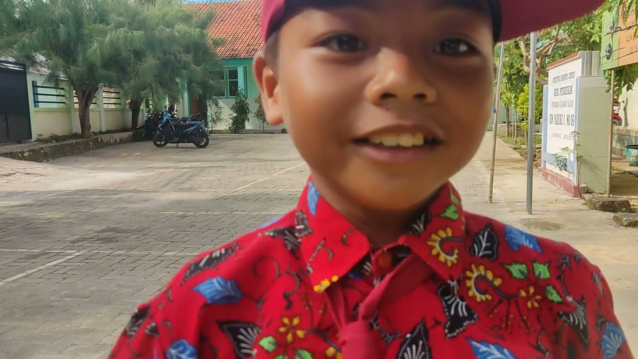 Detik detik Menjelang Pelaksanaan Upacara Bendera Hari Jadi Kabupaten SUMENEP SDN PADIKE 1