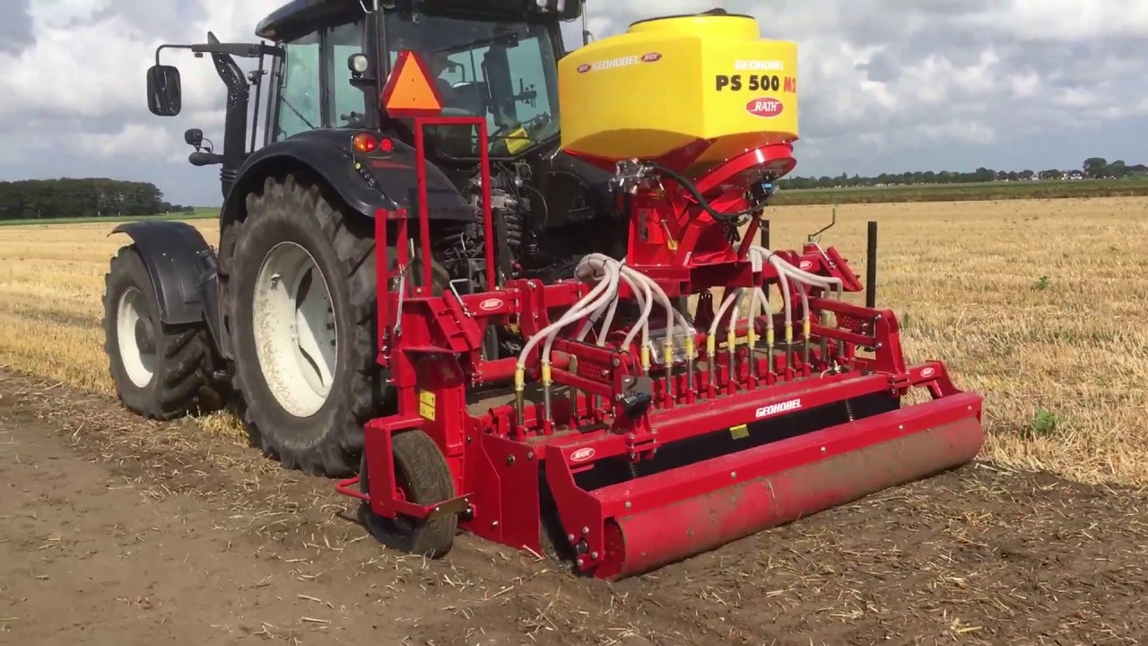 Ondiep grond bewerken en direct zaaien. Agri bio eco landbouw