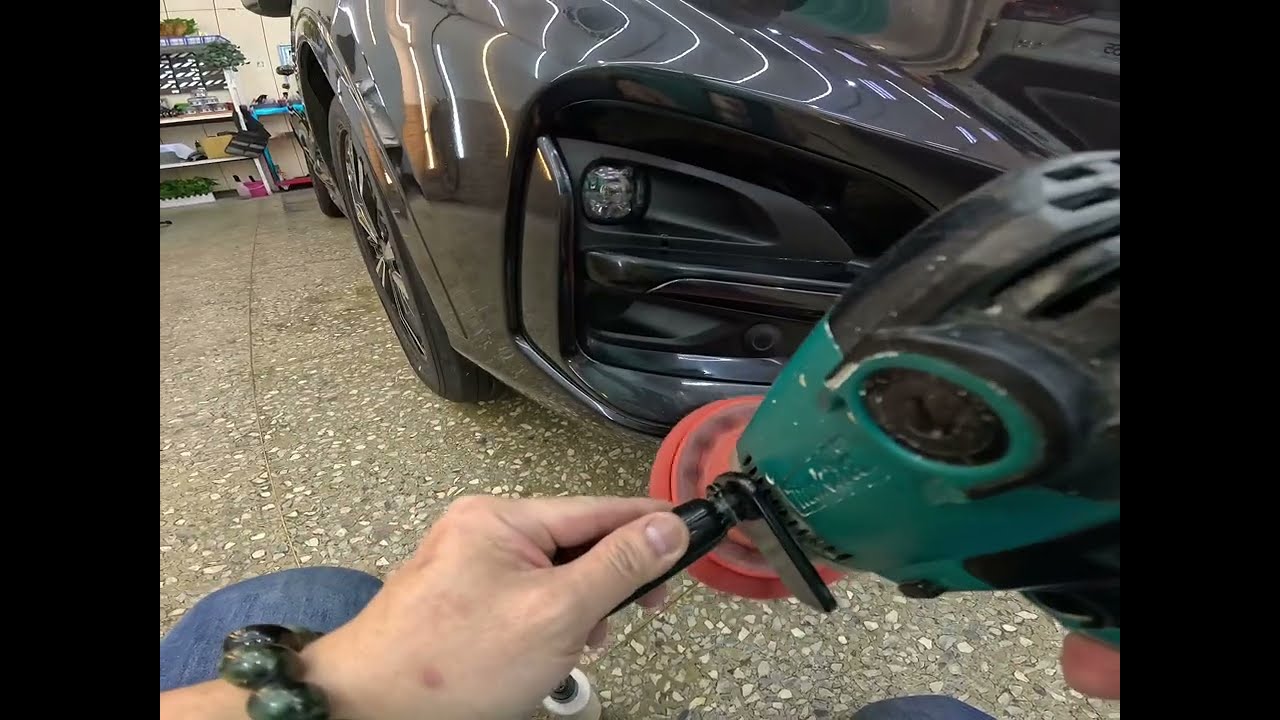 ￼黑色塑膠/刮痕拋光/重新染色烘烤// 立陶宛進口 EWOCAR / 快乾系統技術/新北市 / 汐止/ 蠟匠手作 汽車美容