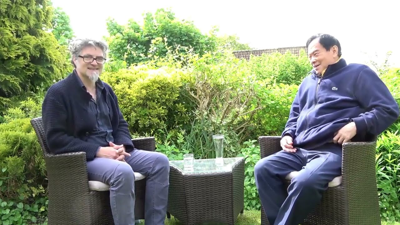 Master Mantak Chia and Lee Gerrard-Barlow talk on Inner Alchemy , Dragon paths and Earth Mysteries