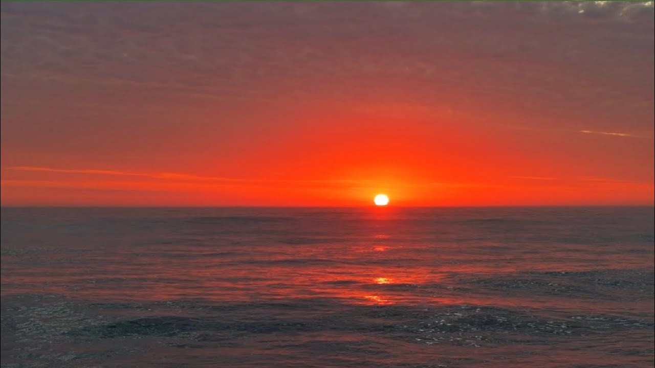 SURFING UNDER an AFRICAN SKY | West Coast 2024 05 03 #walkonwater #surf @DownTheLine-Surf#surfline