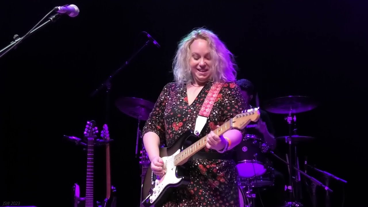 Chantel McGregor - Crazy Little Voodoo @ The Stables 2023