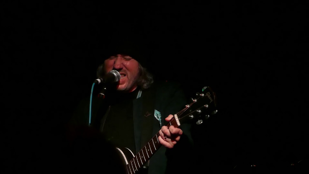 Badly Drawn Boy -Donna and Blitzen - Live at The Old Courts, Wigan 25.7.19