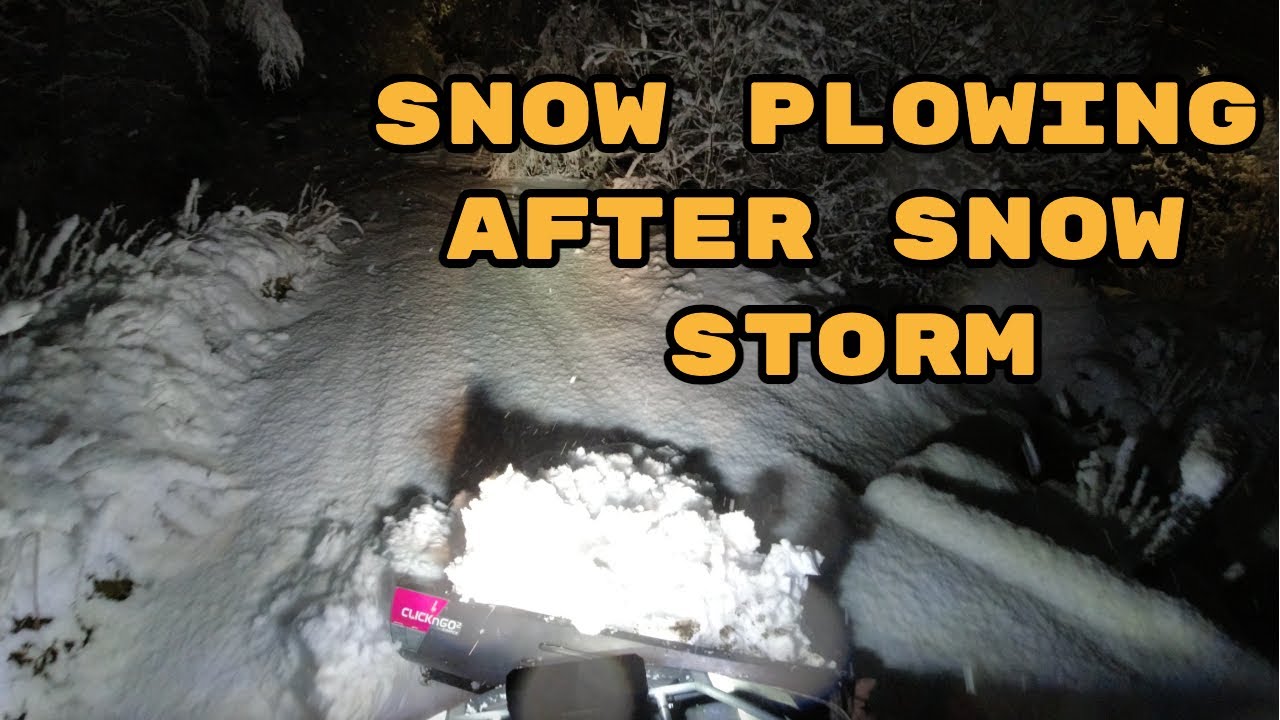SNOW PLOWING AFTER A SNOW STORM IN NORWAY ❄️❄️❄️ (POV)