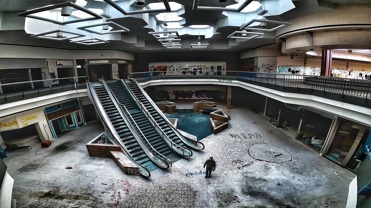 EXPLORING ABANDONED NORTHRIDGE MALL - WE SET OFF THE ALARMS