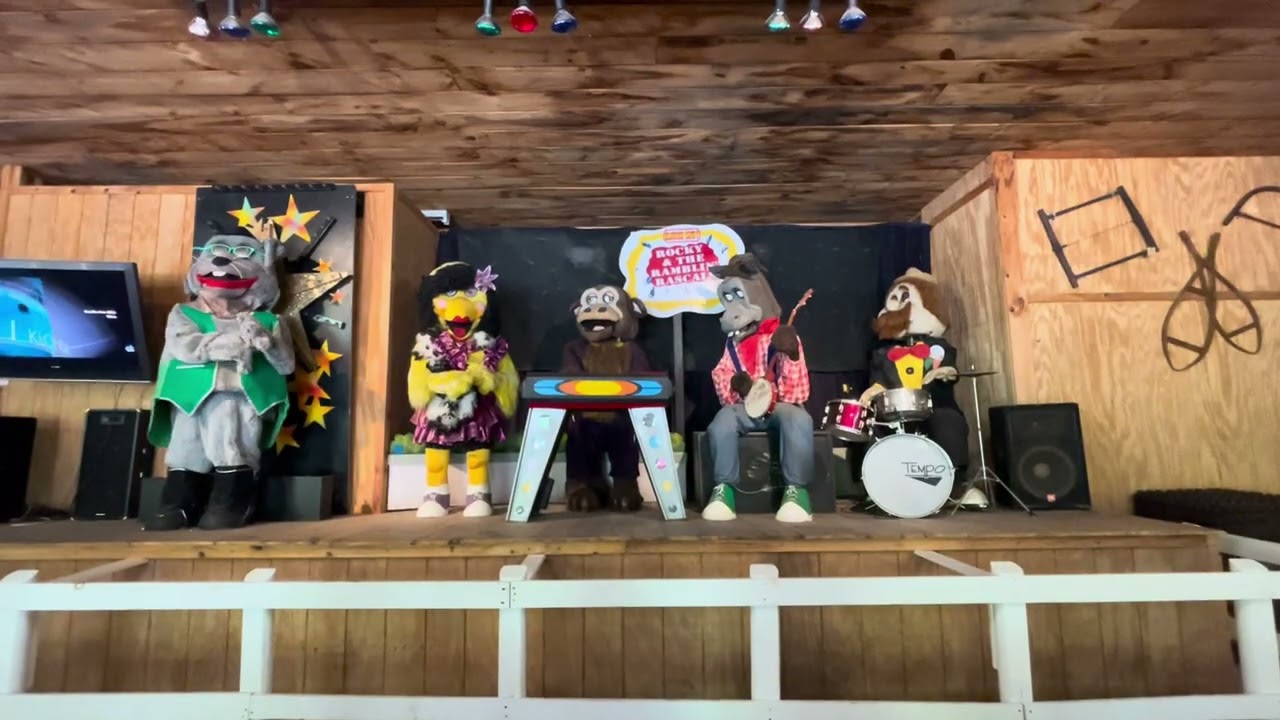 Enchanted Forest Water Safari’s revamped Chuck E Cheese’s band