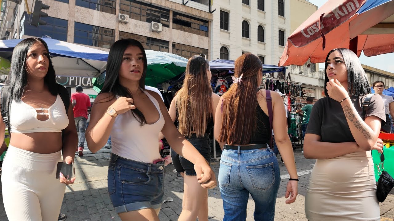 🇨🇴 Colombia | Life in Cali City’s Most Populated Area