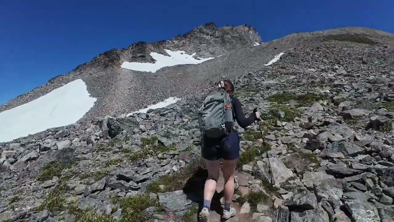 Hiking Cascade Pass & Sahale Arm Trail