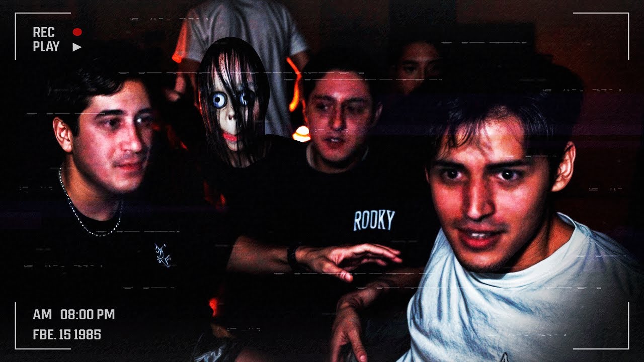 TENEMOS FANTASMAS EN LA CASA