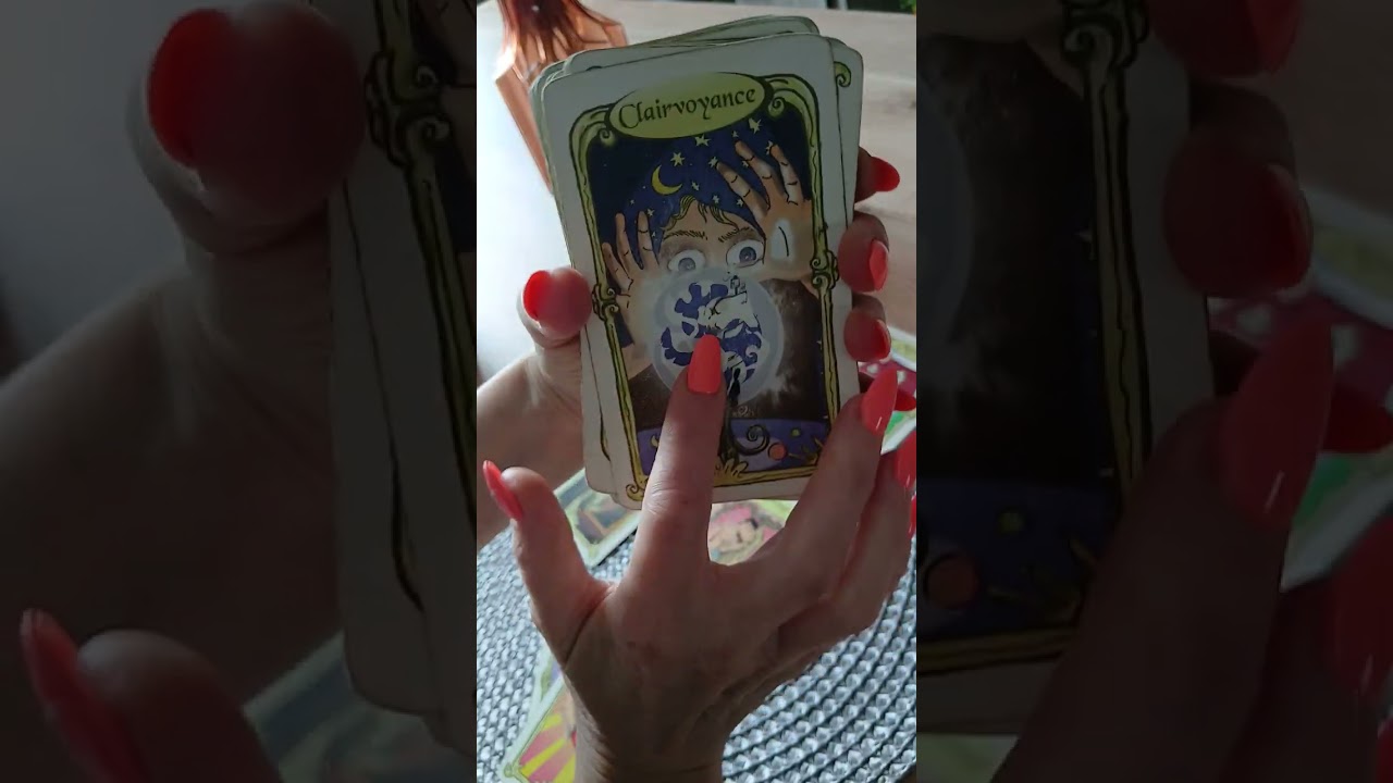 Messages  du jour ✨️ les cartes sur table ...