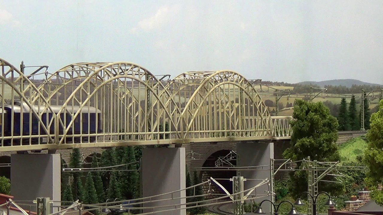 Märklin 37017 Messelok, blaue S 2/6 mit Rheingold 4228