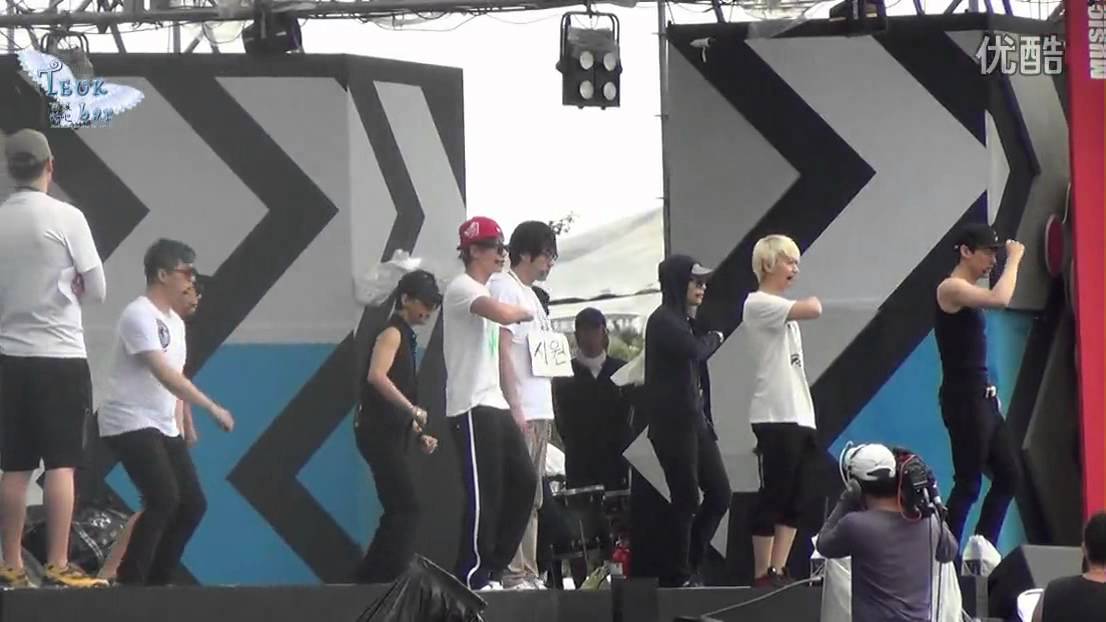 [Fancam] 120813 Music Core in Sokcho Rehearsal - Super Junior [TeukBar]