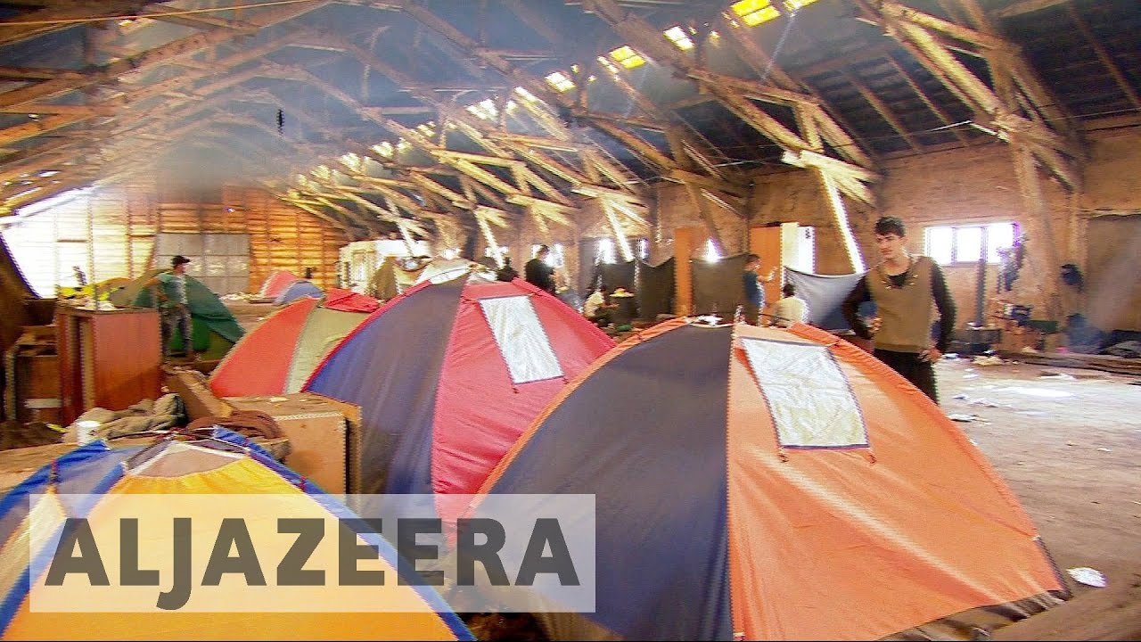 Serbia to relocate refugees to official centres