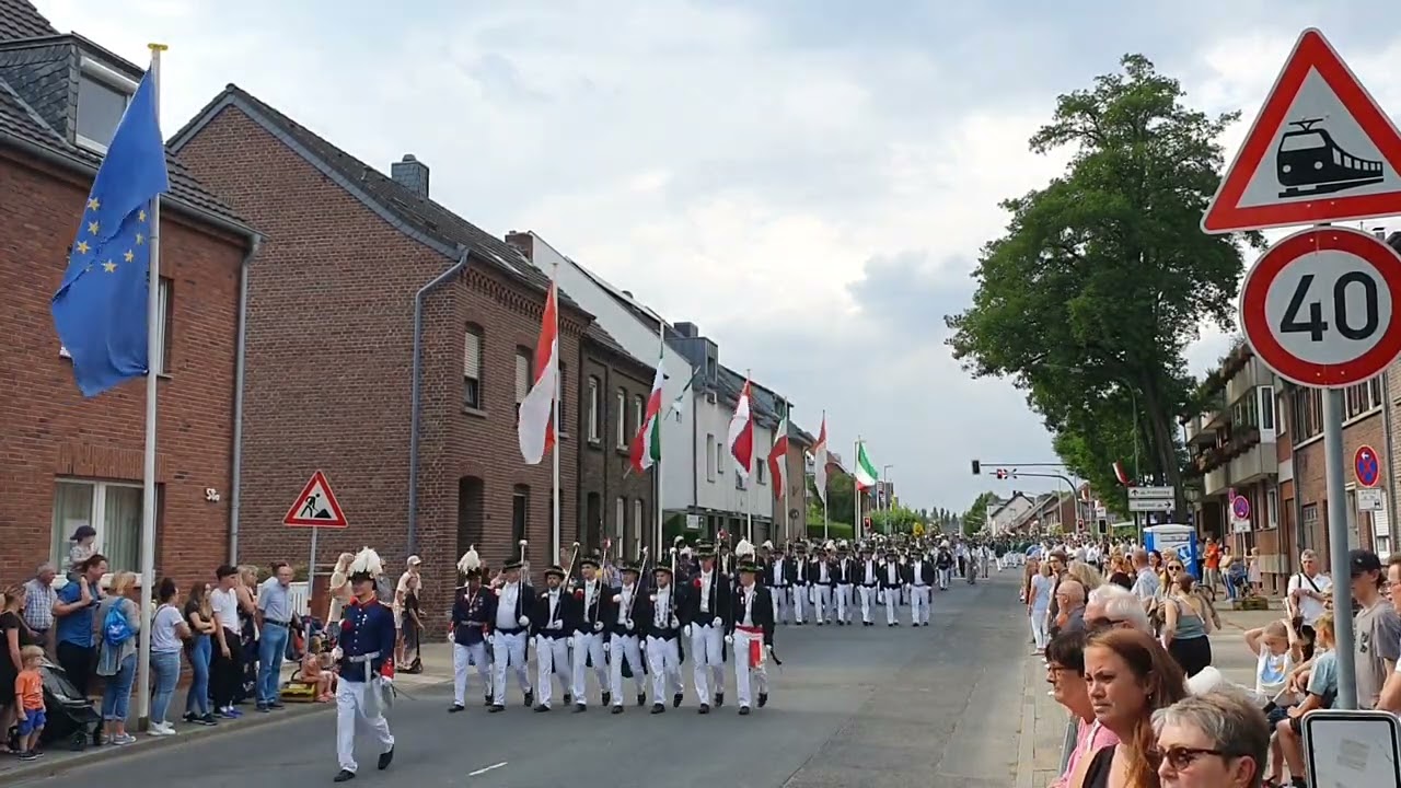 Schützenfest Neuss Holzheim 2022|Parade am Dienstag|