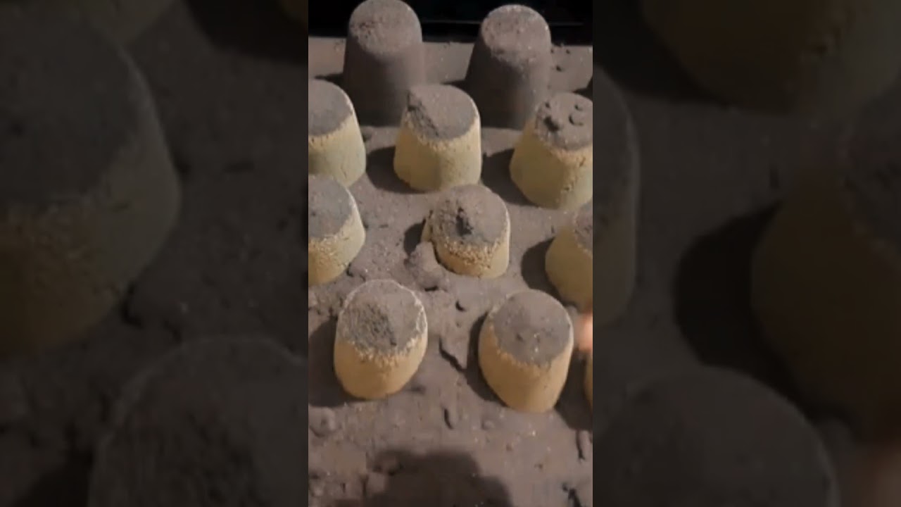 Asmr baking soda crushing #ytshorts #youtubeshorts #asmrshorts #shortvideo #shortsvideo #shorts shor