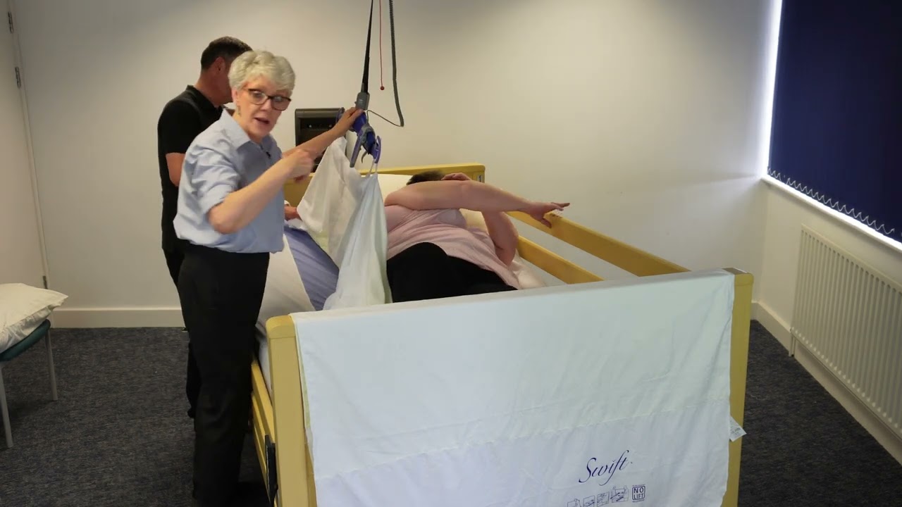 Turning a Plus Size Patient on Their Side Using an In-Bed System & Hoist