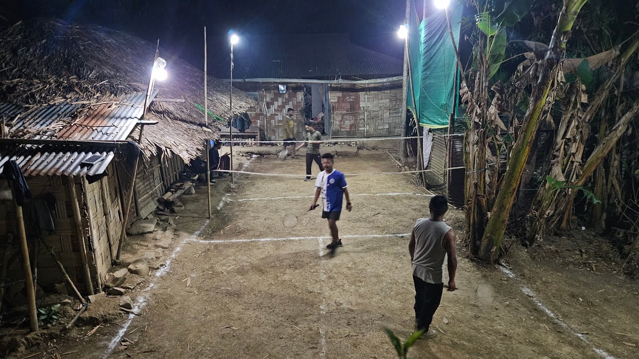 Outdoor Badminton Live 🏸 😍