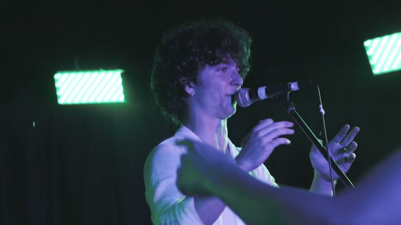 Polly - Mouth Full of Words LIVE @ The Red Rattler