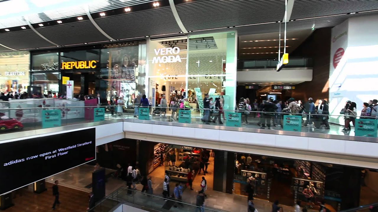 PrashArt visits Westfield Shopping Centre - Stratford (Opening Day)