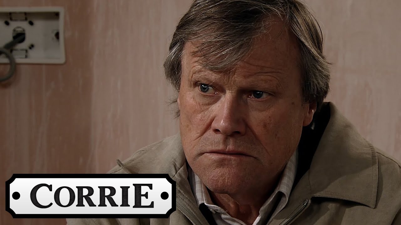 Coronation Street - Roy Doesn't Want Carla To Go