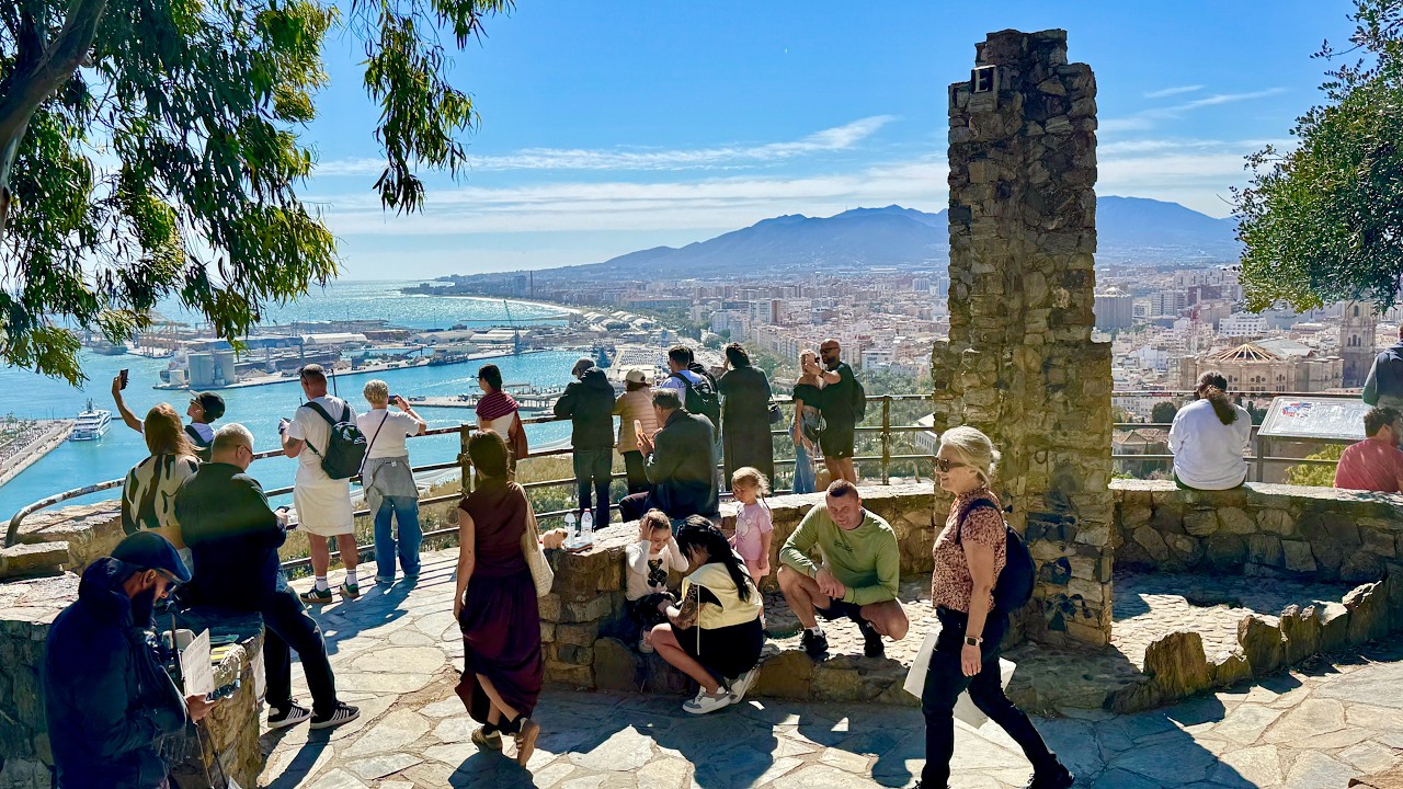 The Ultimate Málaga Viewpoint Guide 🇪🇸 (The Hidden Spot You Need to See!)