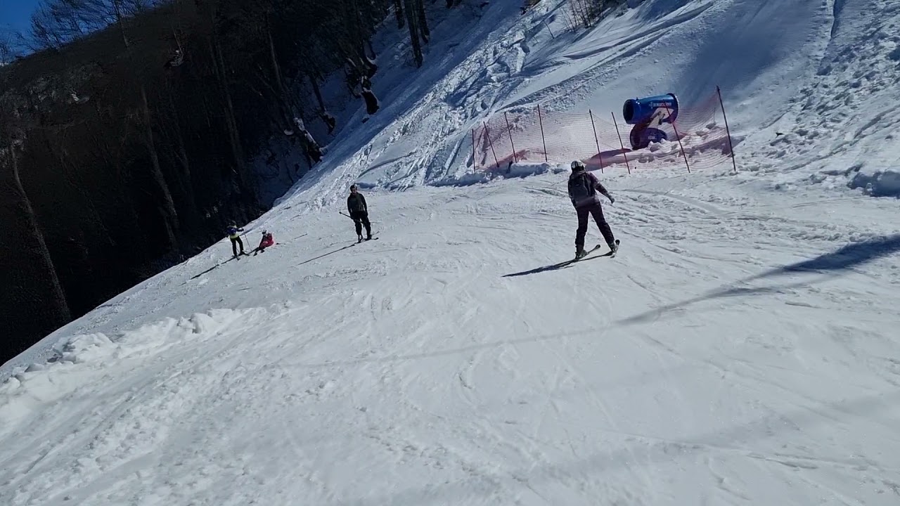 Mavrovo 2021 Snowboard ride down main sloap