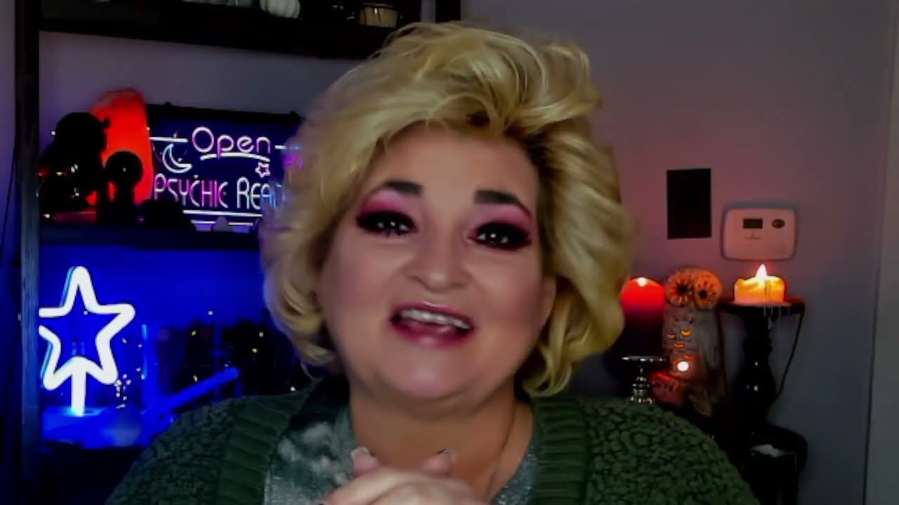 GEMINI -LOVE IS ALL AROUND YOU!! 3 PEOPLE? DECEMBER READING!
