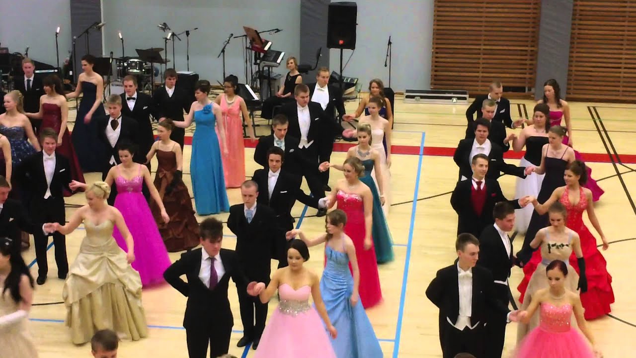 Kangasalan Lukion Wanhojen Tanssit 2013 - Avaustanssi ja Tango