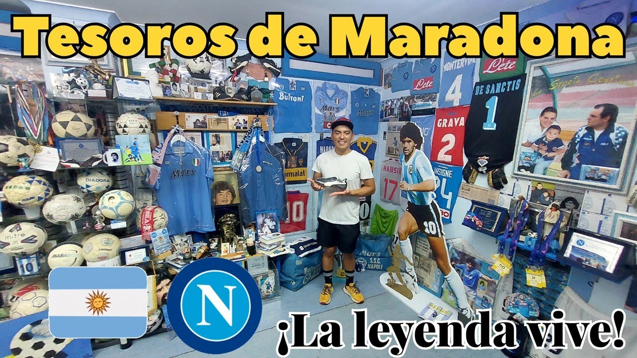 Visitando el museo mas famoso de Maradona  en Napoles ITALIA.