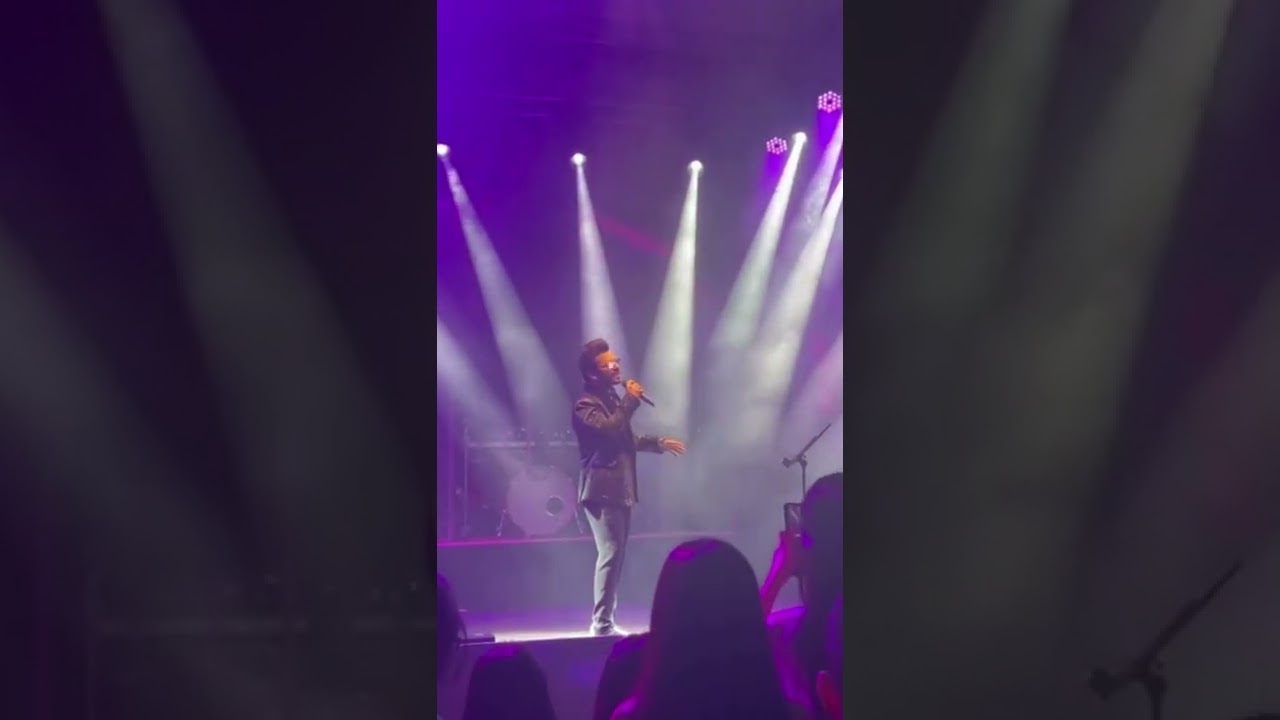 Rahul Vaidya singing in Live Show  Dil Diyan Gallan 😍❤️