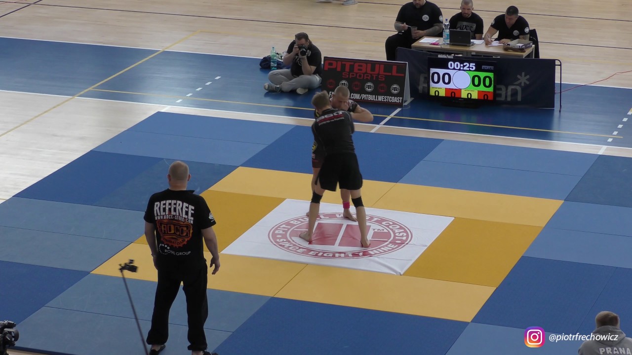 ADCC European Trials 2017: Pro -65,9 kg Kamil Wilk-szybka skręt&oacute;wka
