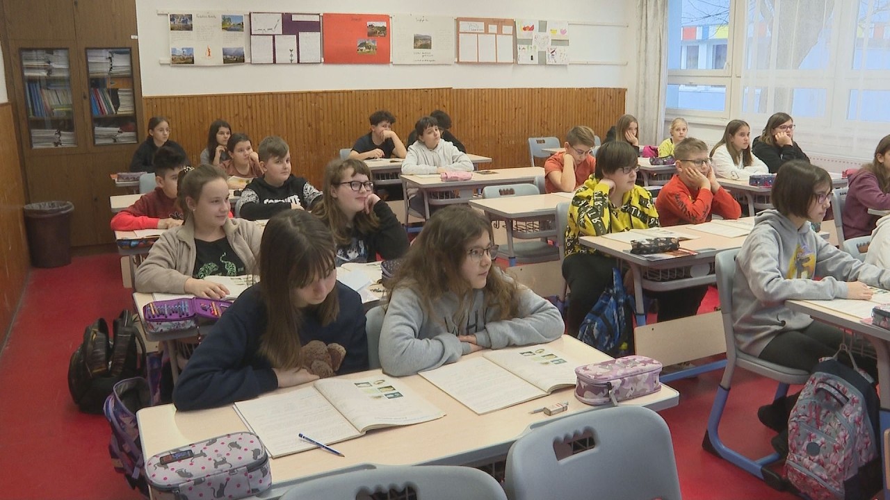 A frontok a gyerekeket sem kímélik