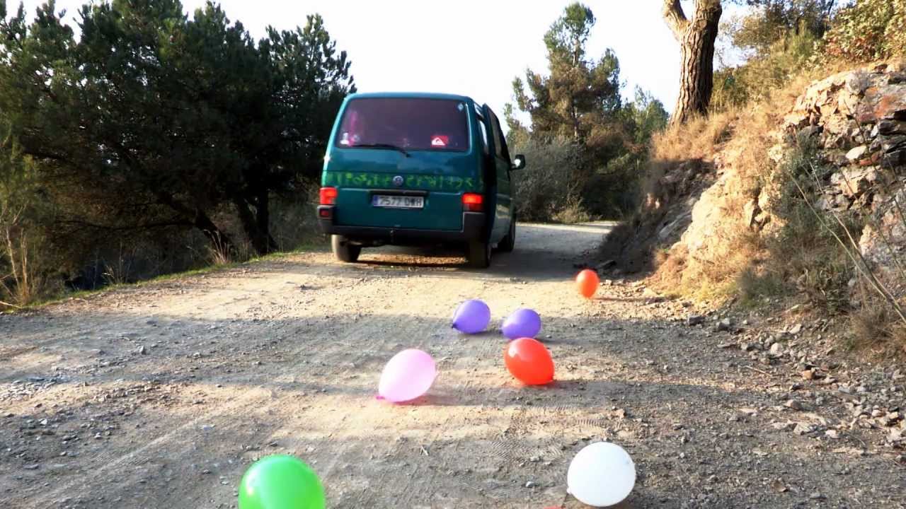 AMBAUKA - L'esmorzar (videoclip) (tassa tetera, sóc una tassa)