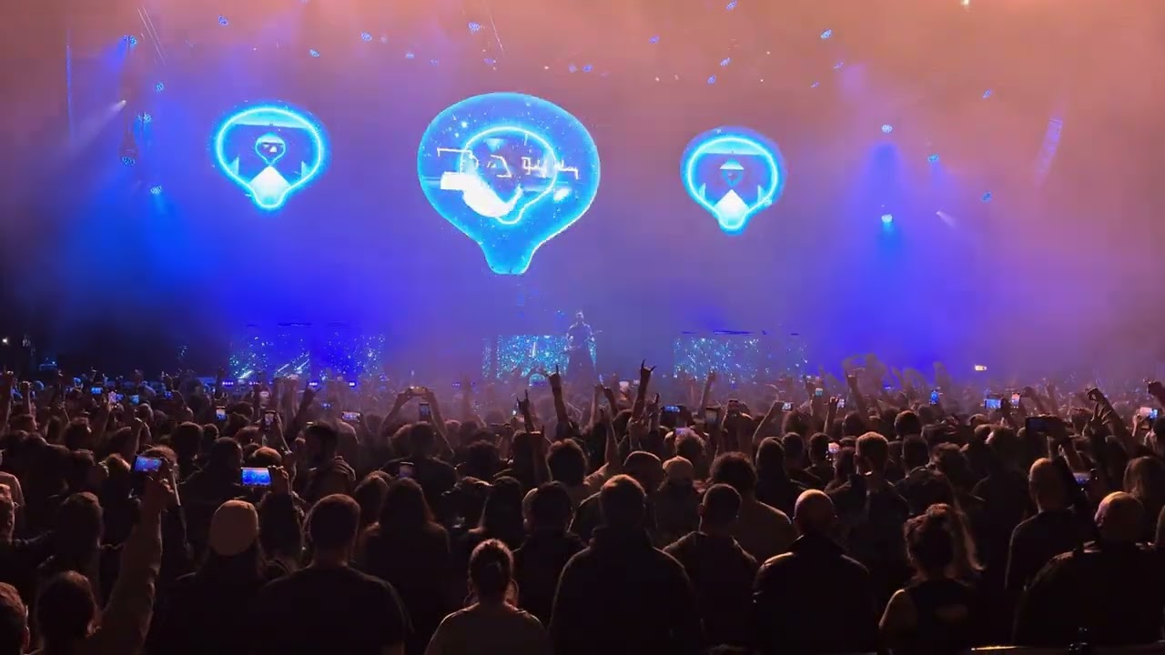 Bullet For My Valentine - Tears Don’t Fall [Paris Le Zénith 07.02.2025]