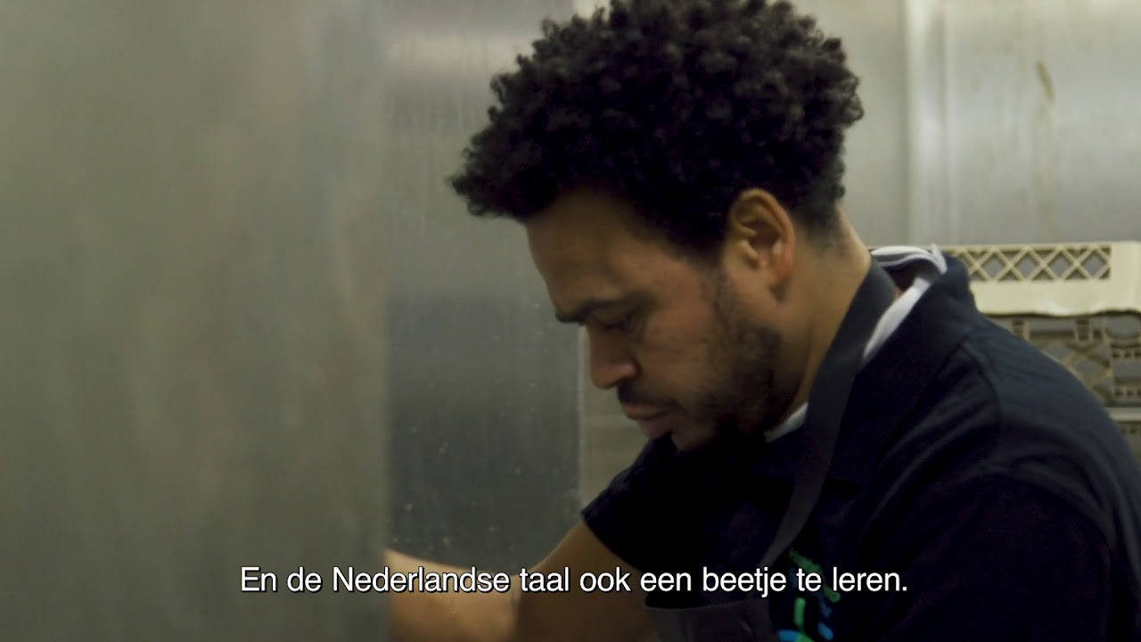 Ontmoet Lupercio, een Hospitality Hero met een hart voor muziek.