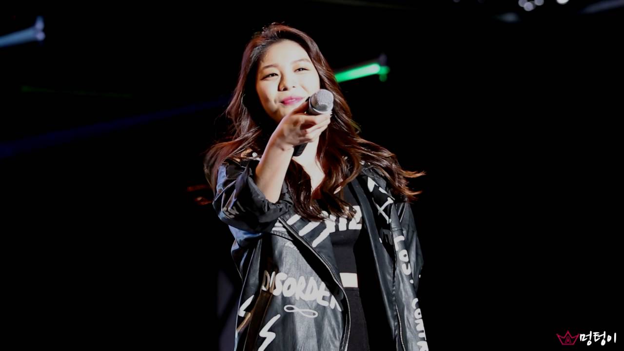 [직캠/Fancam] 160520 경북대 대동제 에일리(Ailee) - 너나 잘해+손대지마+보여줄게+노래가 늘었어+U&I+No No No