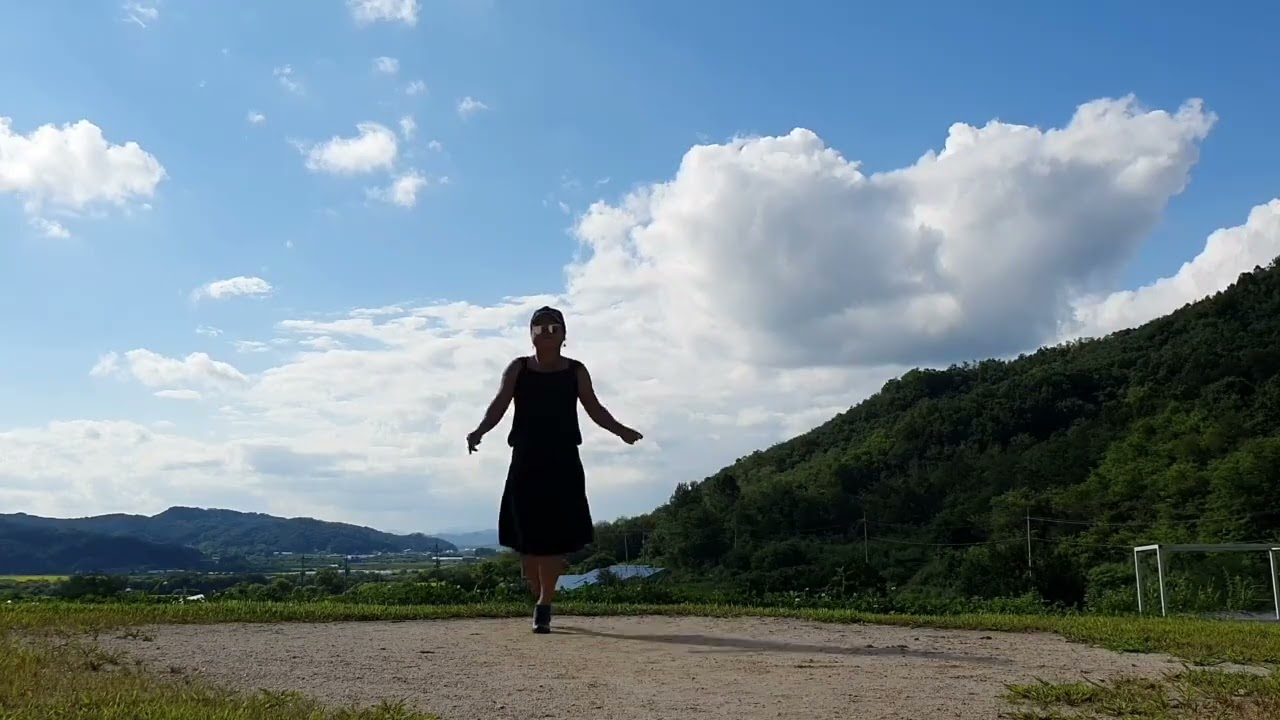 Mama & Me Line Dance  테그가 5개의 미로같았던 작품⚽️ 토요일 밤 편안한 밤 되세요🫶 @철원라인댄스 