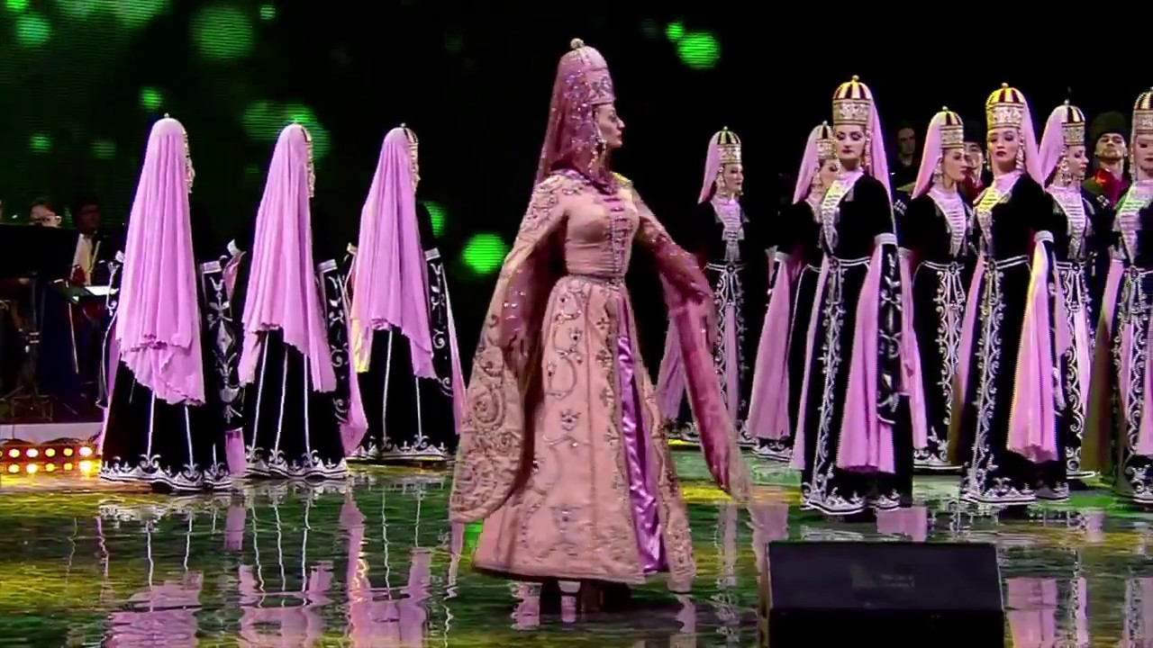 Kafkas M&uuml;ziği &hearts; Harika &ccedil;erkez kafkas dansı  &hearts; ♫♫♫
