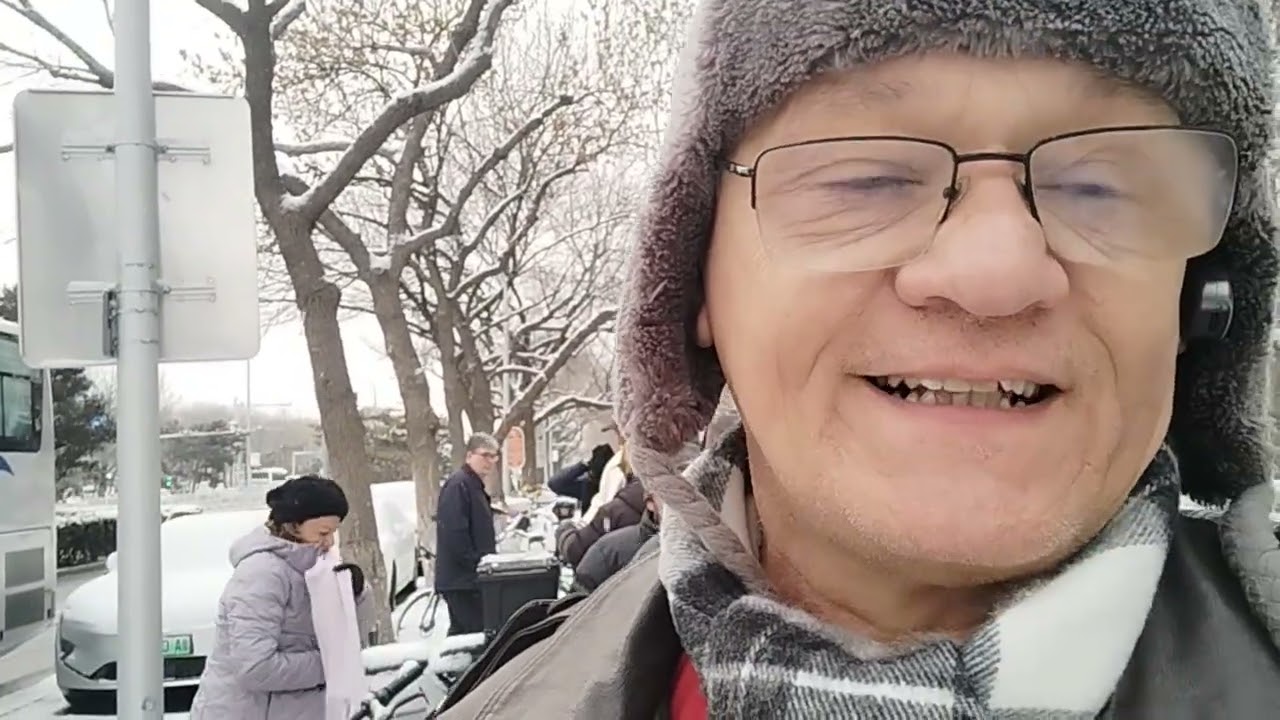 LOGISTICA :A neve não para as motos e bicicletas da China! #shorts