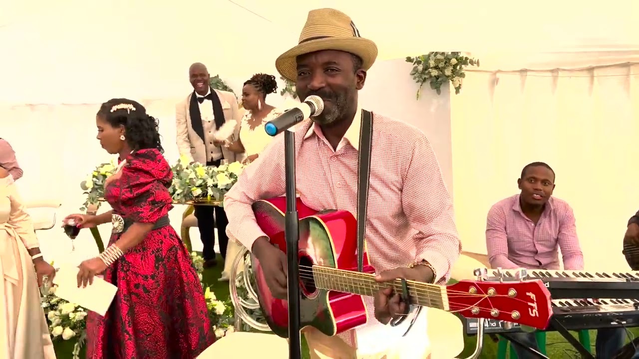 David Mmbi Live Performance