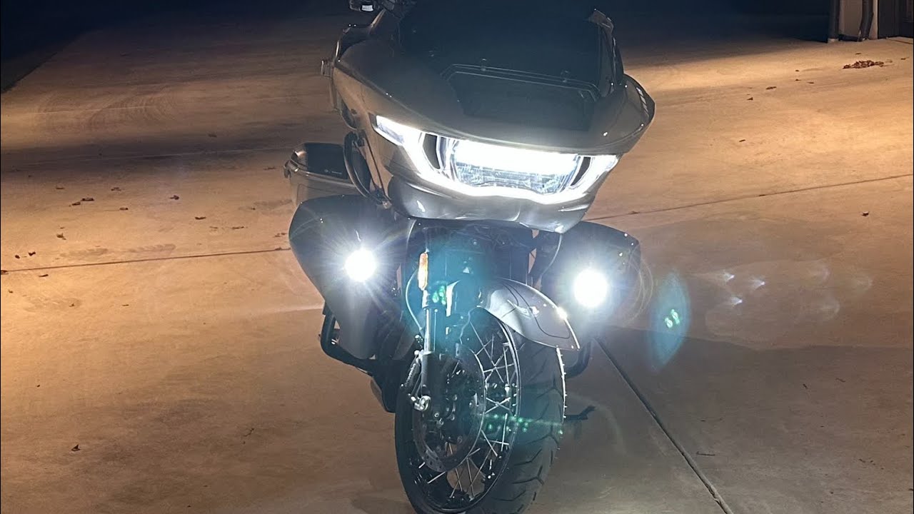 Chopped Bar Lowers with Fog Lights for the Harley Road Glide Chopped Bar