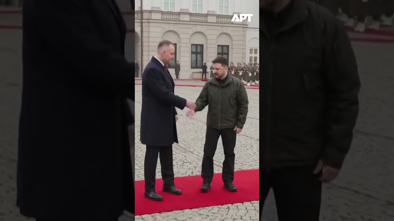 WATCH: Ukraine&rsquo;s Zelensky Meets Polish President Nawrocki in Warsaw | APT