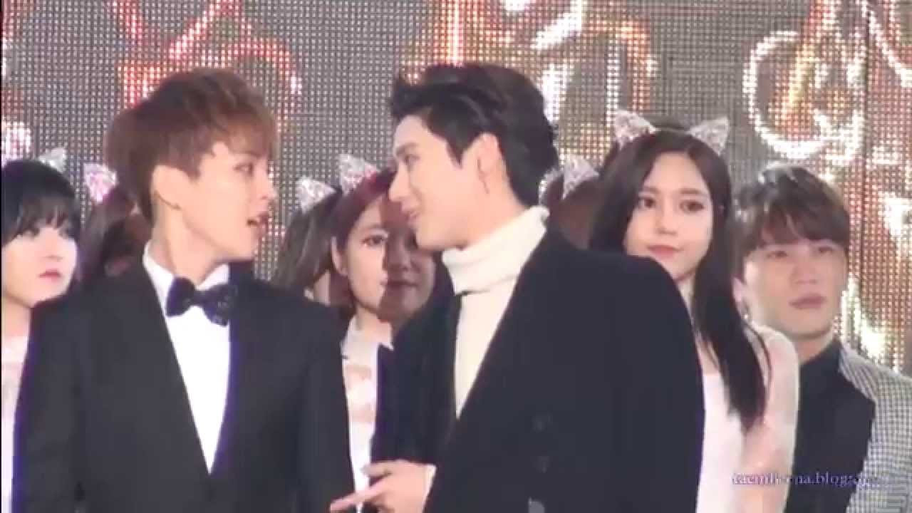 150122 SMA Redcarpet, Opening & Popularity Awards Taemin