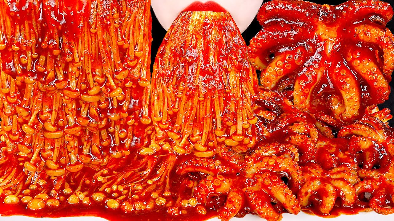 ASMR SPICY ENOKI MUSHROOMS BABY OCTOPUS 불닭팽이버섯 쭈꾸미 먹방 MUKBANG EATING SOUNDS 咀嚼音えのき | ZOEY ASMR