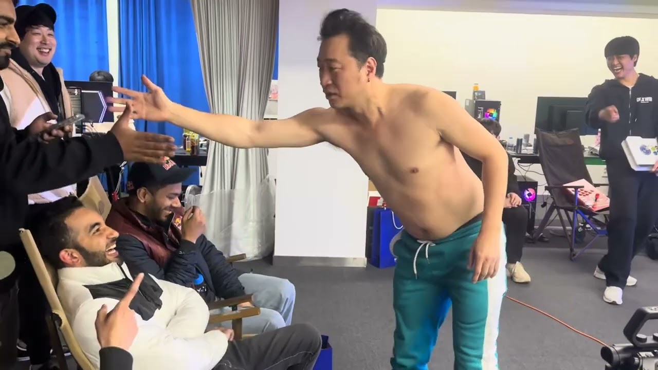 Sodam beating The Jon and cheering other Pakistani pro players as if they are his fans 😂